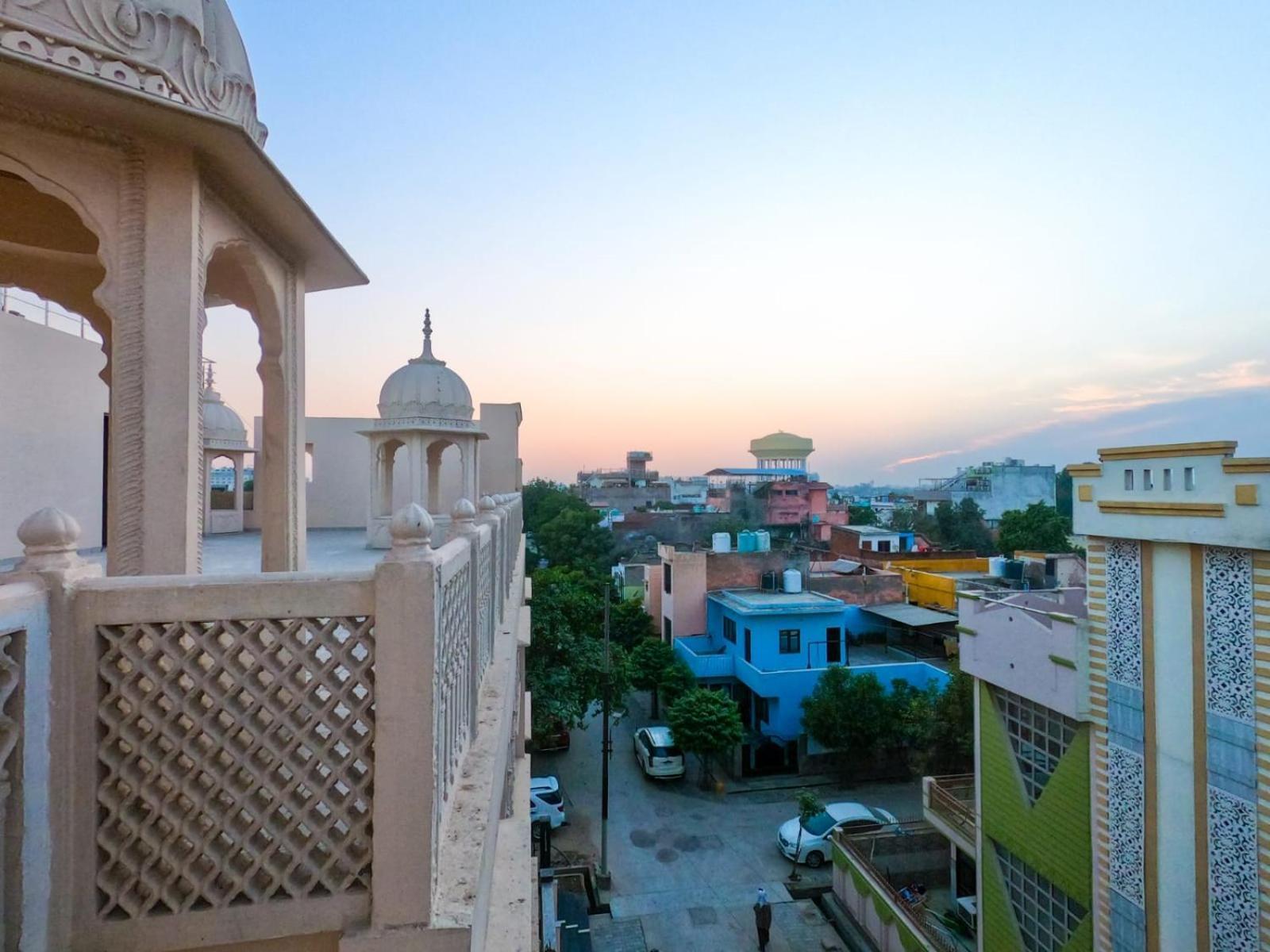 The Taj Vista Agra- Walking Distance To Taj Mahal Ξενοδοχείο Agra  Εξωτερικό φωτογραφία