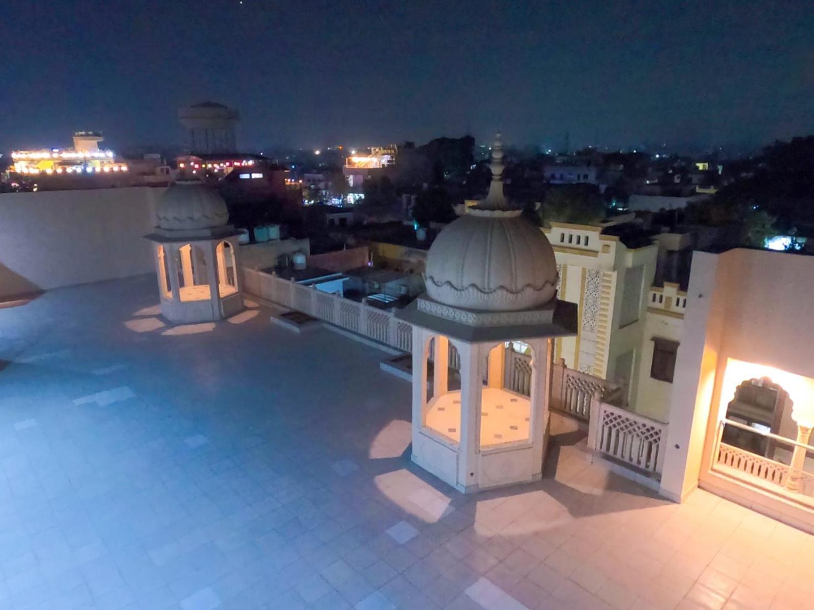 The Taj Vista Agra- Walking Distance To Taj Mahal Ξενοδοχείο Agra  Εξωτερικό φωτογραφία