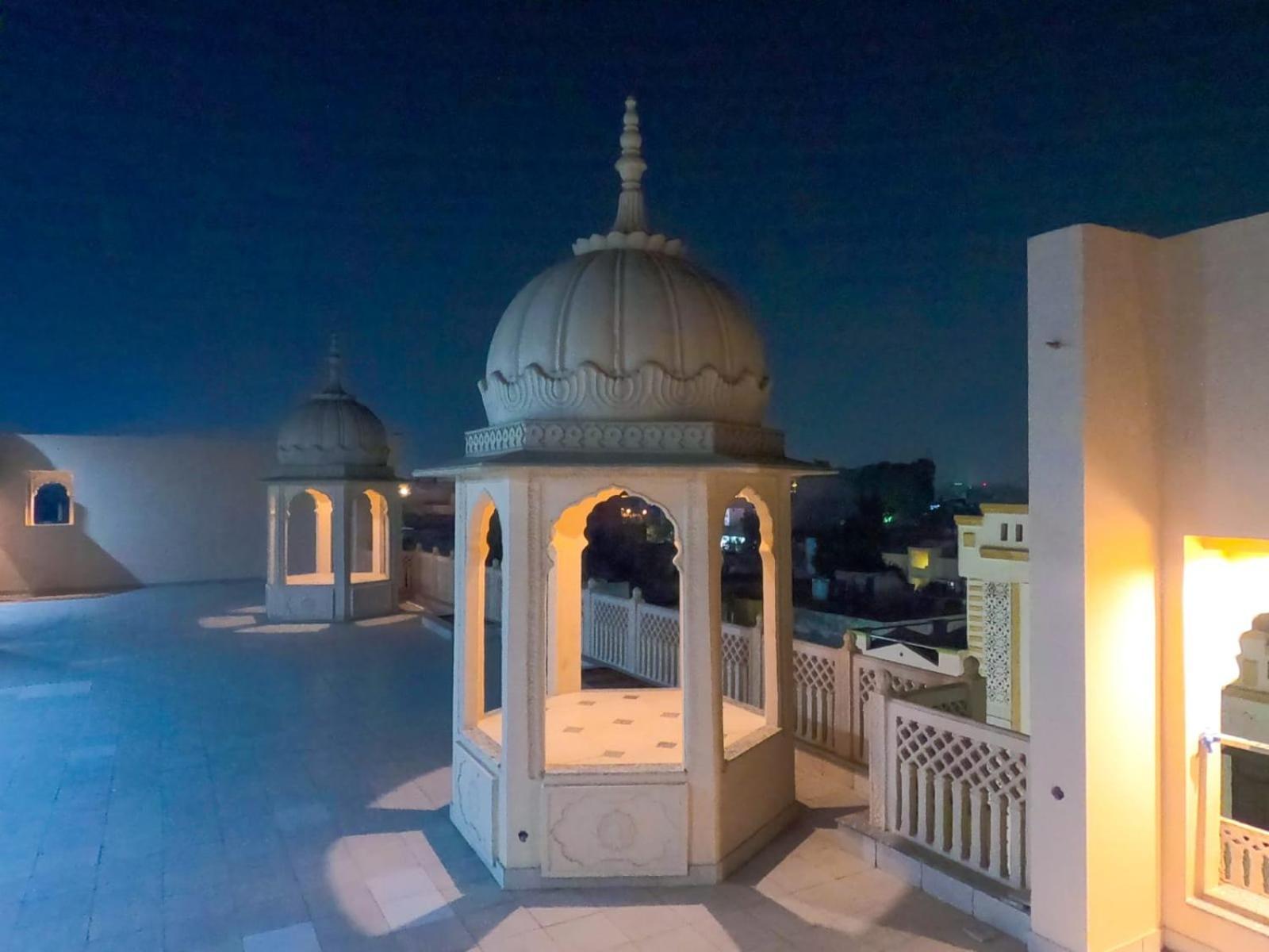 The Taj Vista Agra- Walking Distance To Taj Mahal Ξενοδοχείο Agra  Εξωτερικό φωτογραφία